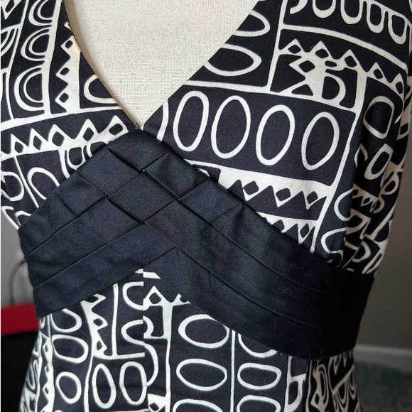 Jones New York Dress with Halter Neckline in Black and White Print Size 12 - Picture 2 of 6